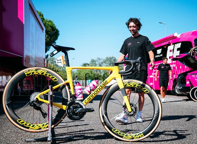 Explore the custom Ben Healy Tour de France bike build featuring a yellow LAB71 SuperSix EVO frame designed for performance.